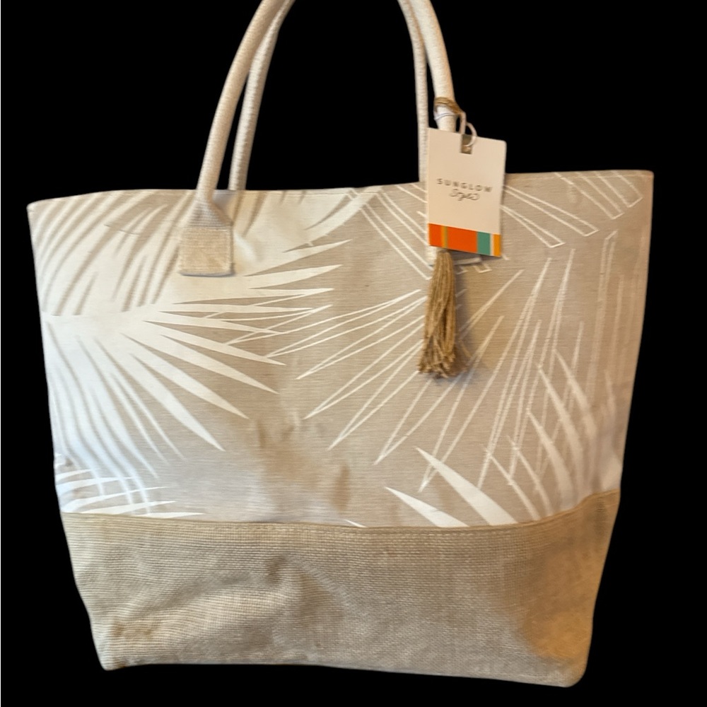 Sunglow XL Beige and Cream Tote/Beach Bag NWT